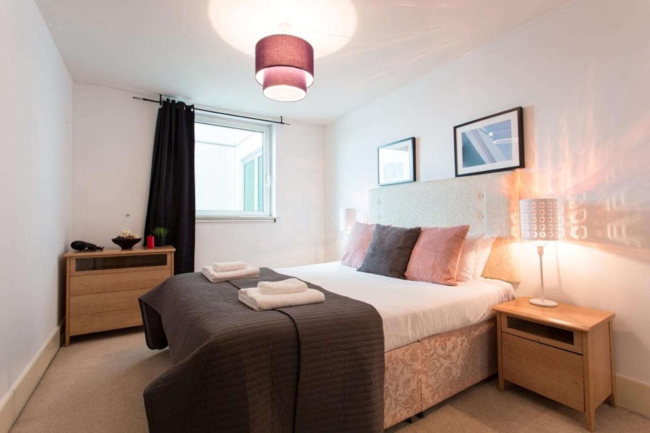 St. George Wharf By Thesqua.Re Apartamento Londres Exterior foto